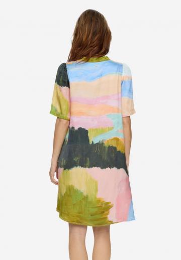 Короткое платье