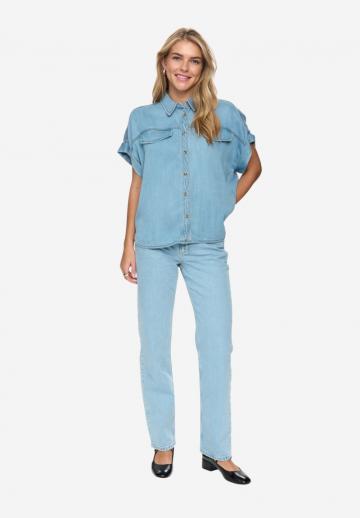 Джинсовая блузка