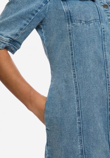 Джинсовое платье