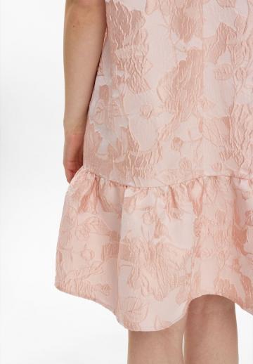 Короткое платье