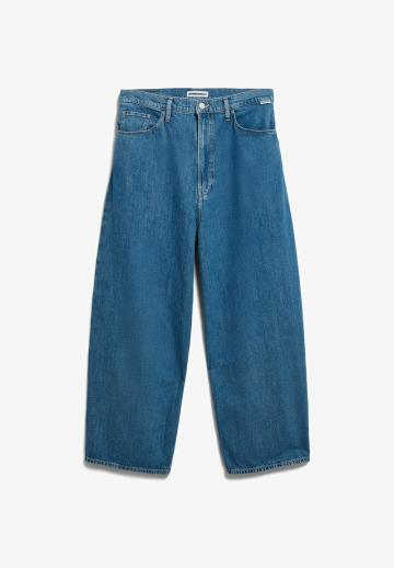 Свободные джинсы