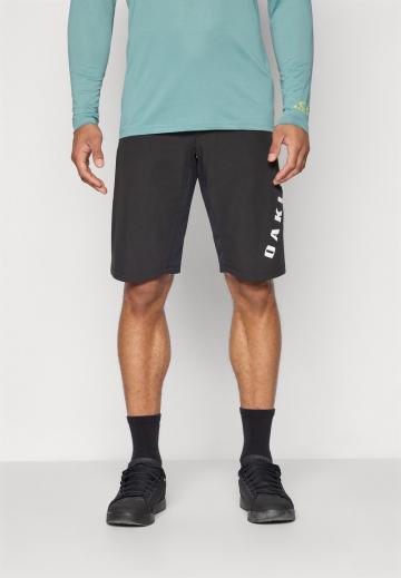 Спортивныве шорты