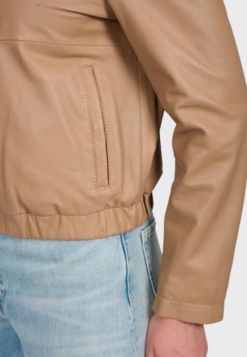 Кожаная куртка