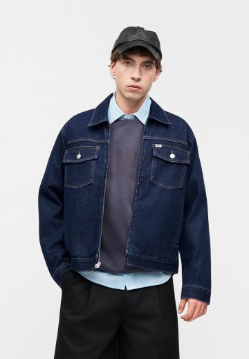 Джинсовая куртка