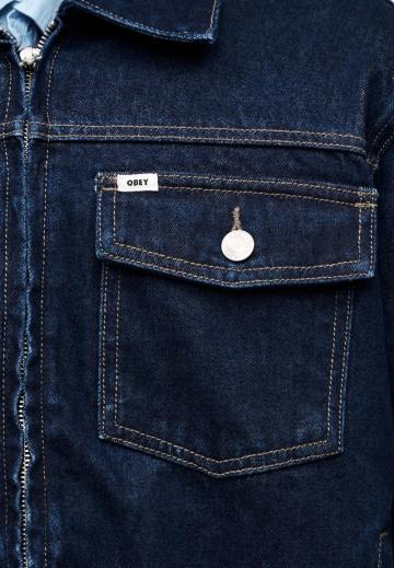 Джинсовая куртка