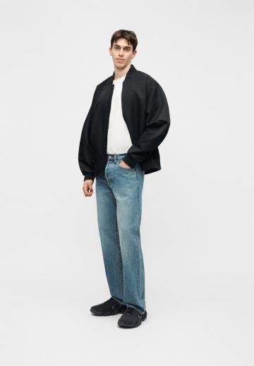 Прямые джинсы