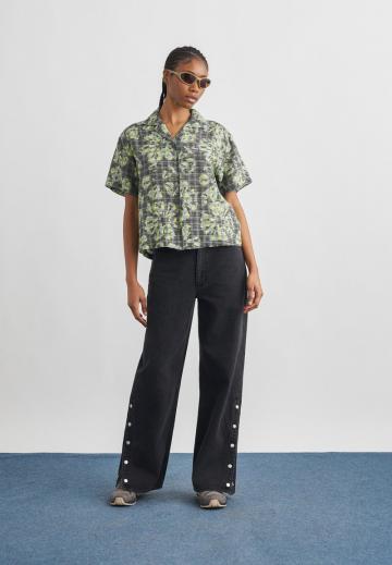 Свободные джинсы