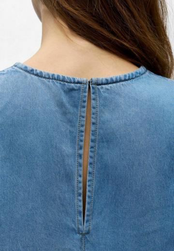 Джинсовая блузка