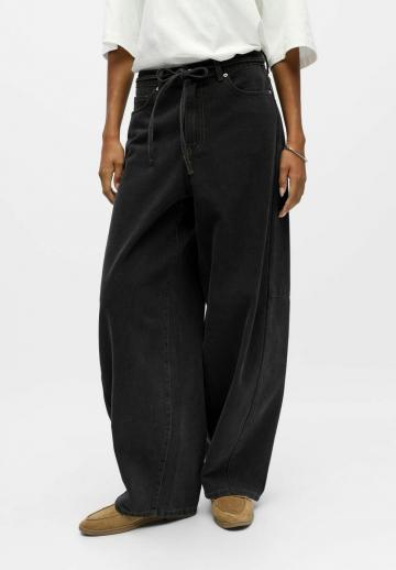 Свободные джинсы
