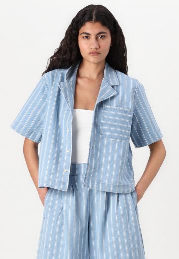 Джинсовая блузка