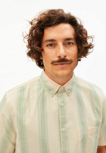 Рубашка с коротким рукавом