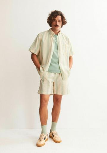 Рубашка с коротким рукавом