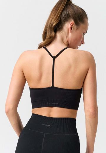 Спортивный бюстгальтер
