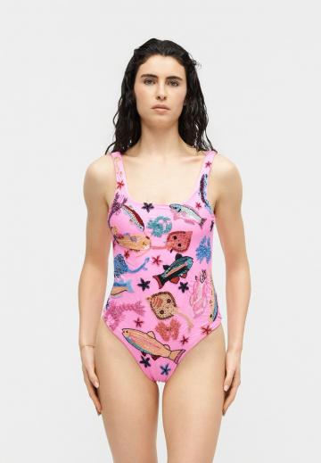 Слитный купальник