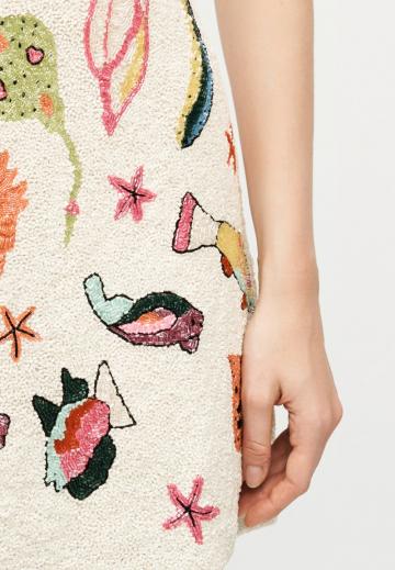 Короткое платье