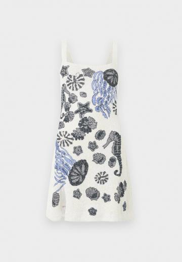 Коктейльное платье