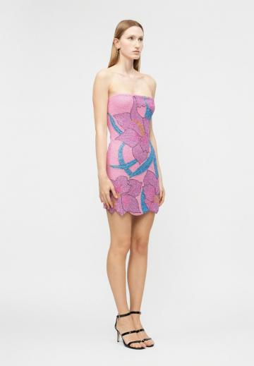 Платье без бретелек