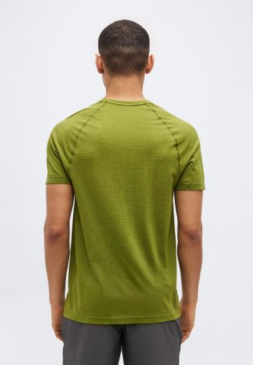 Спортивная майка