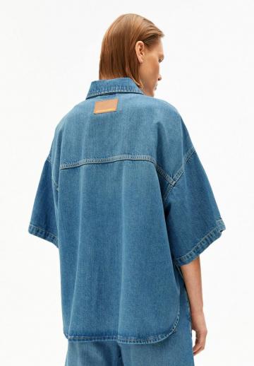 Джинсовая блузка