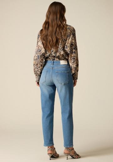 Свободные джинсы