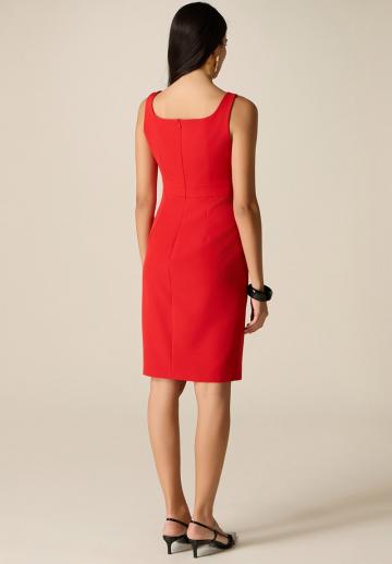 Платье футляр