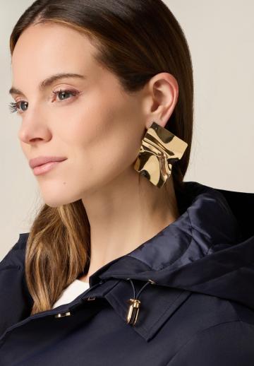 Короткое пальто