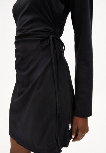 Короткое платье