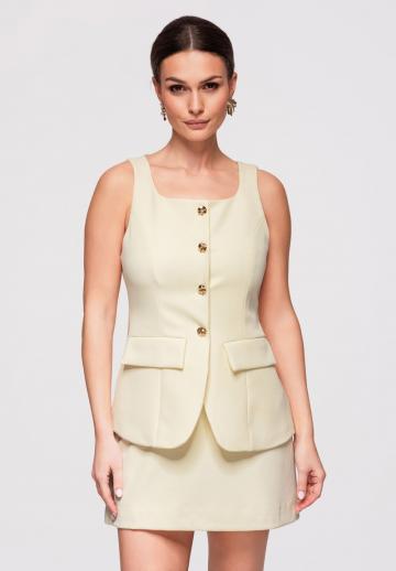 Короткое платье