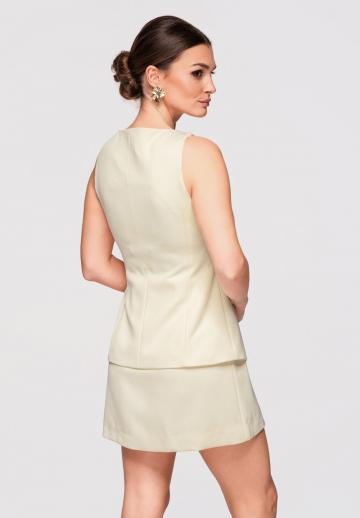 Короткое платье