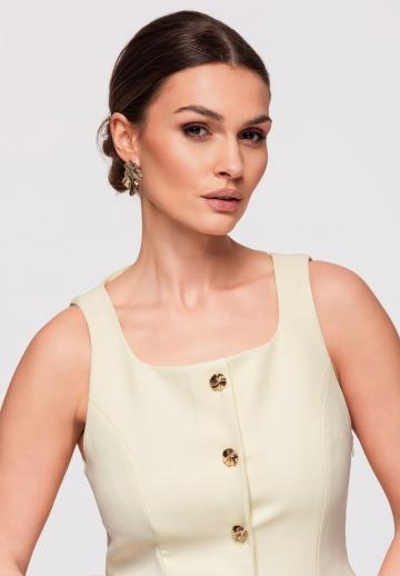 Короткое платье