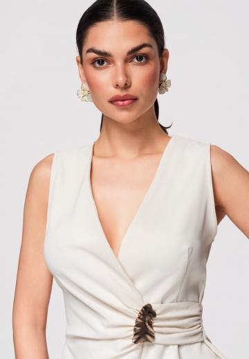 Блузка без рукавов