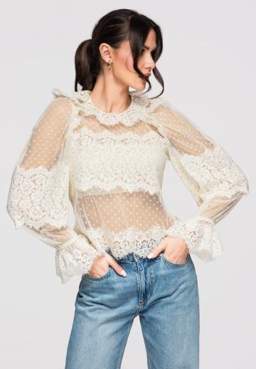 Кружевная блузка