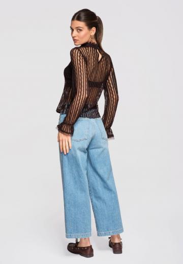 Кружевная блузка