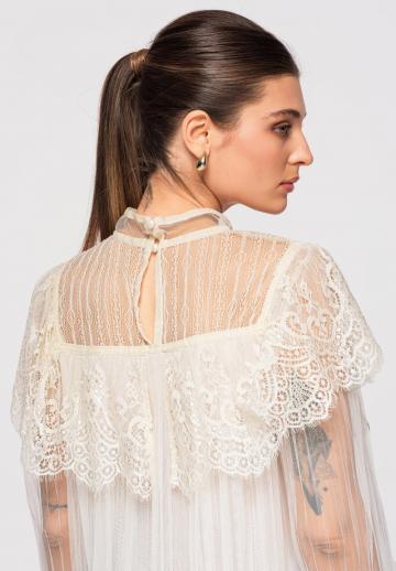 Кружевная блузка