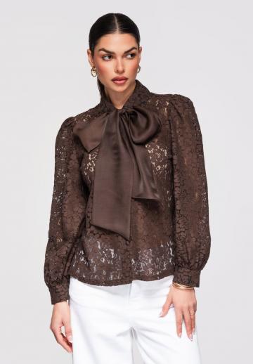 Кружевная блузка