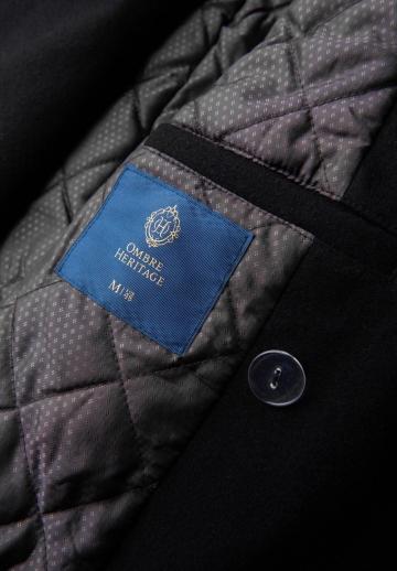 Короткое пальто