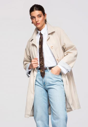 Короткое пальто