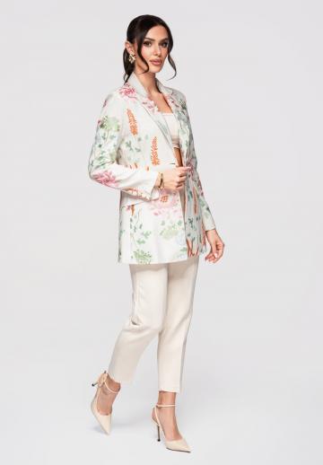 Короткое пальто