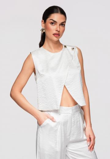Блузка без рукавов