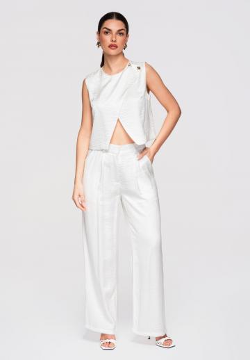 Блузка без рукавов