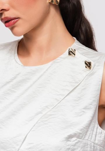 Блузка без рукавов