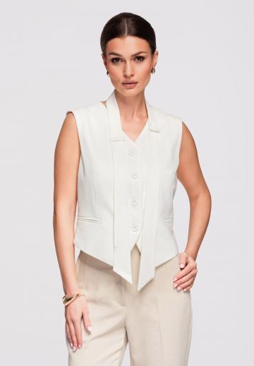 Джинсовая жилетка