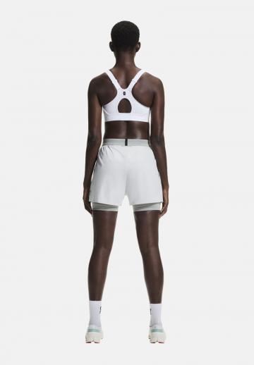 Спортивный бюстгальтер