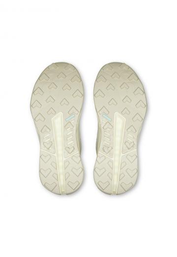 Походные ботинки