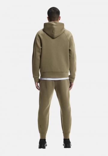 Спортивная кофта