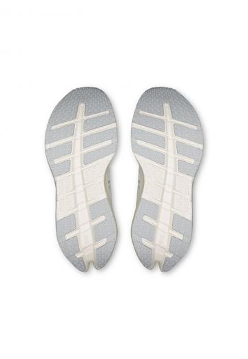 Беговые кроссовки