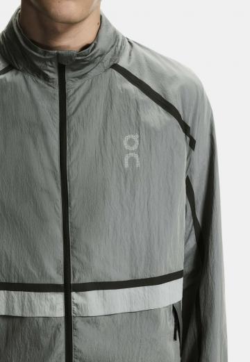 Спортивная куртка