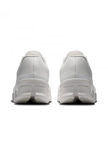 Беговые кроссовки