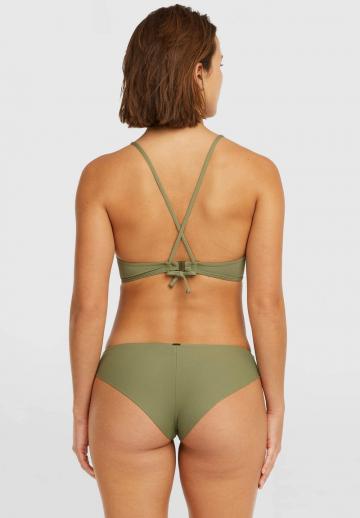 Треугольное бикини