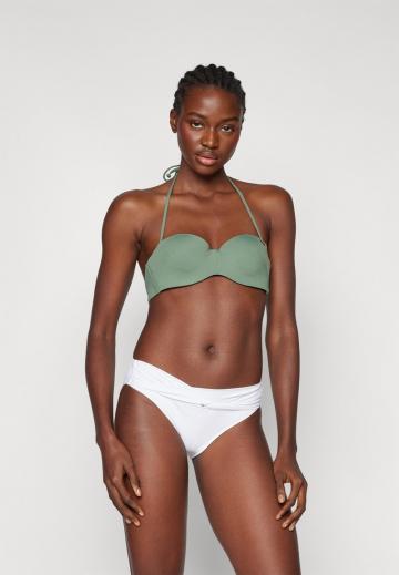 Бюстгальтер без бретелек